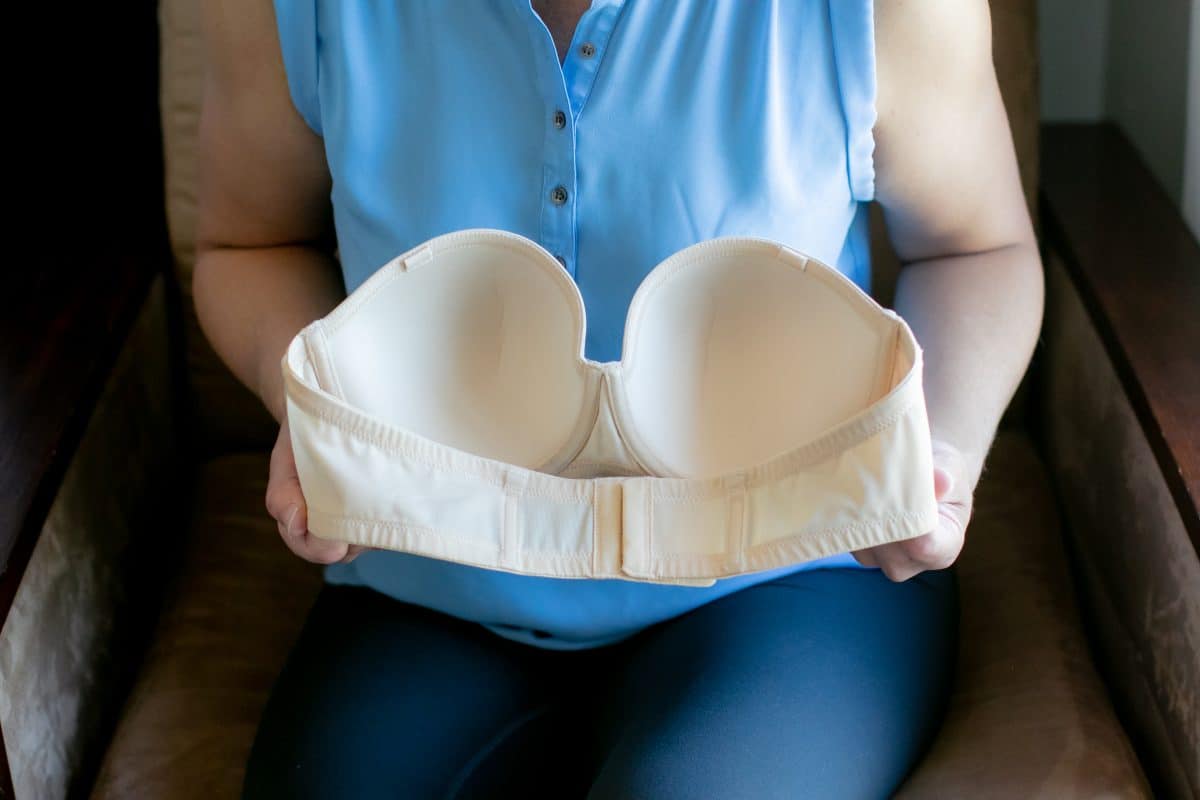 A white strapless push up bra